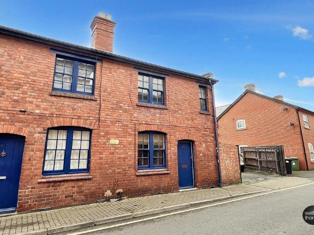 2 bedroom house for sale