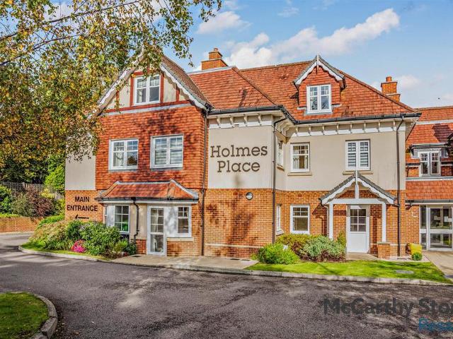 2 bedroom house for sale