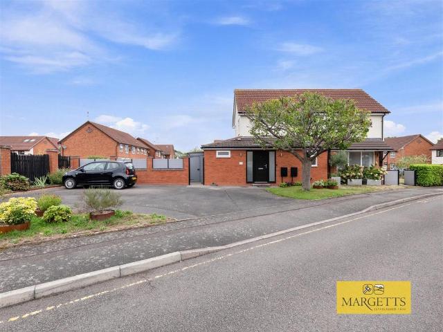 2 bedroom house for sale