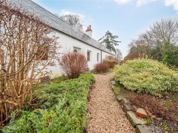 2 bedroom house for sale