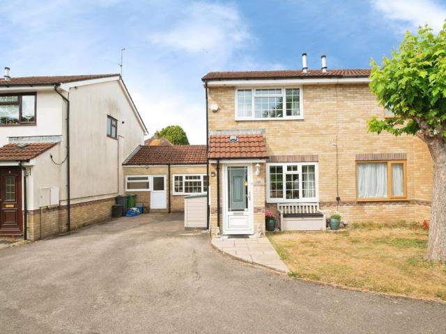 2 bedroom house for sale