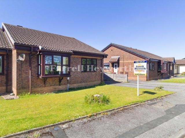 2 bedroom bungalow for sale
