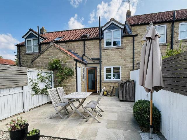 2 bedroom house for sale