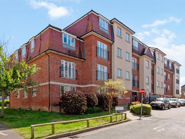 2 bedroom house for sale