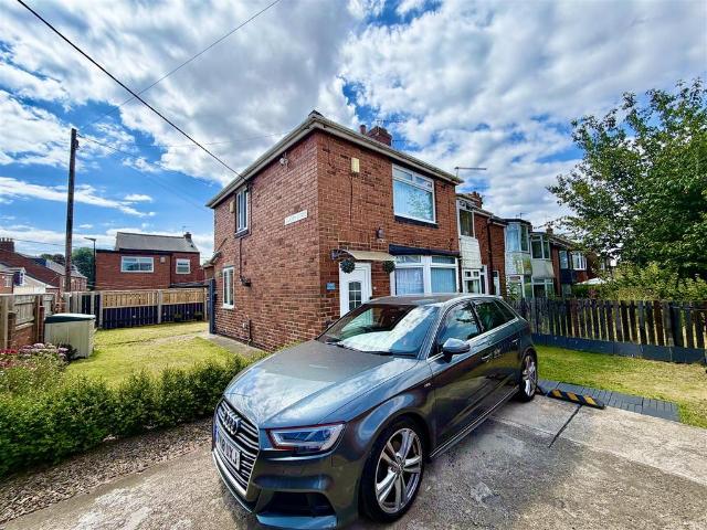 2 bedroom house for sale
