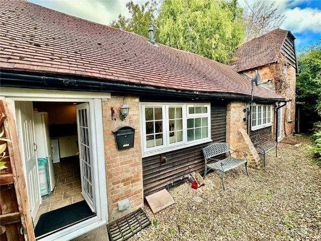 2 bedroom house for sale