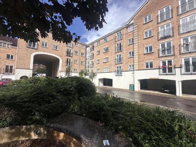 2 bedroom house for sale
