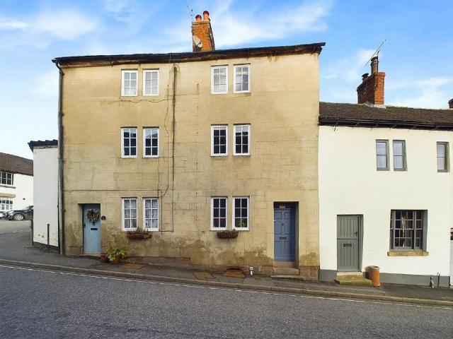 2 bedroom house for sale