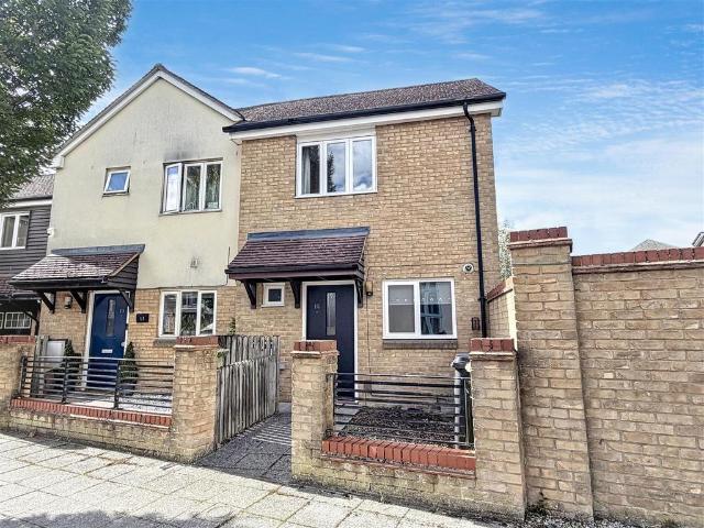 2 bedroom house for sale