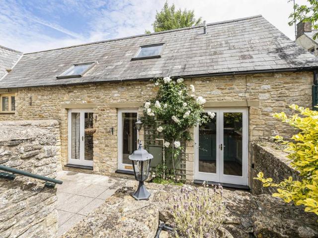 2 bedroom house for sale