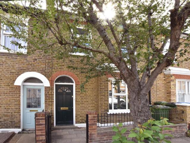 2 bedroom house for sale