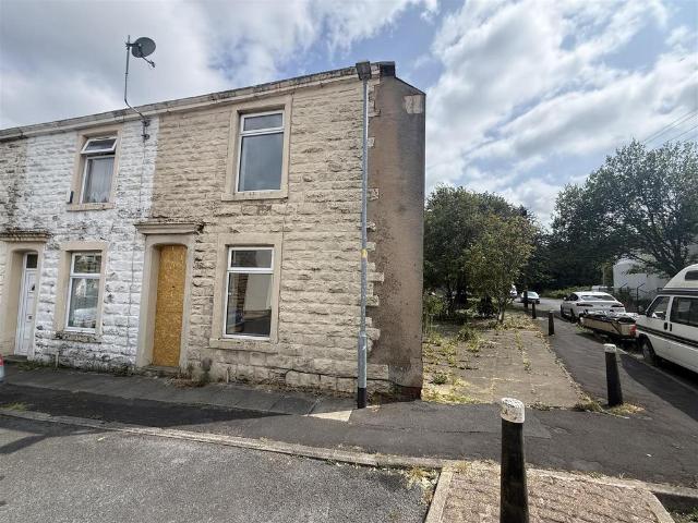 2 bedroom house for sale