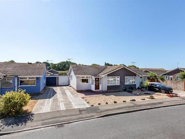 2 bedroom house for sale