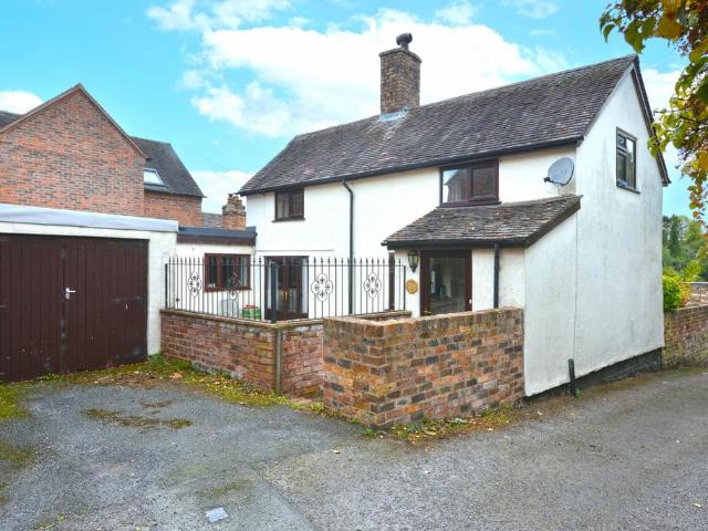 2 bedroom house for sale