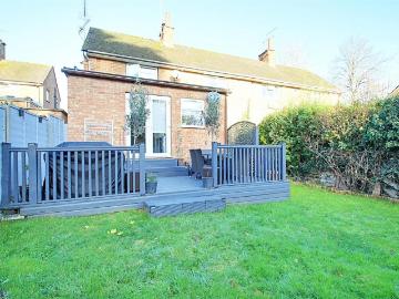 2 bedroom house for sale