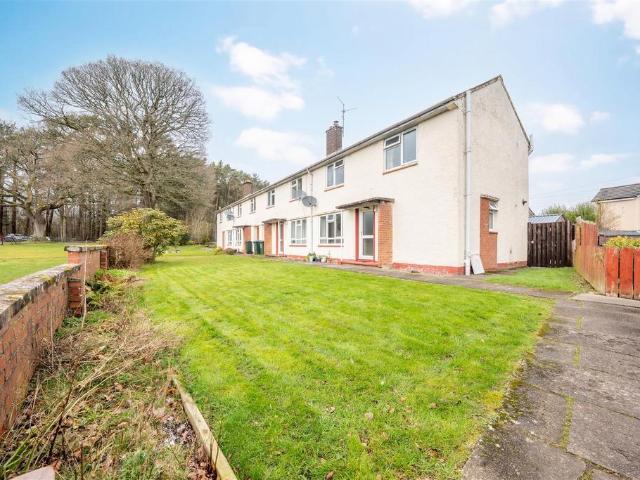 2 bedroom house for sale
