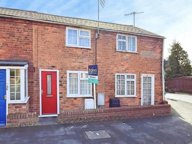 2 bedroom house for sale