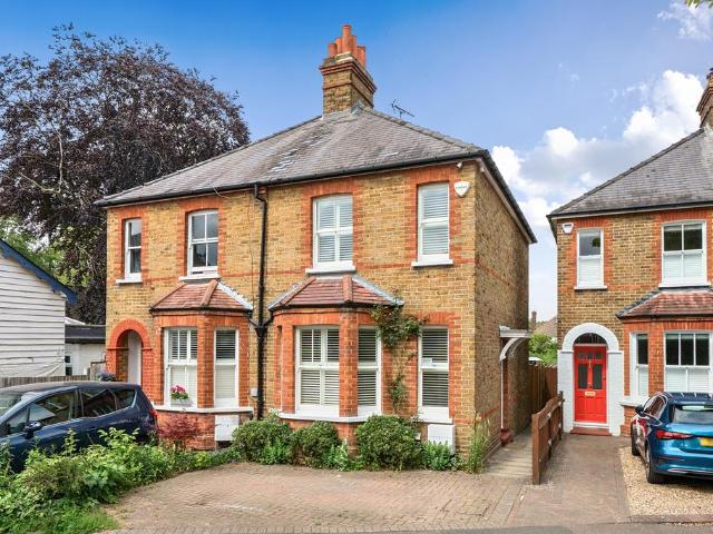2 bedroom house for sale