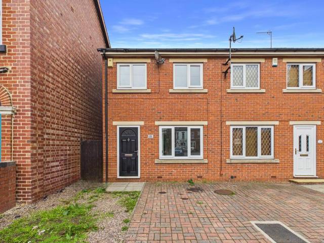 2 bedroom house for sale