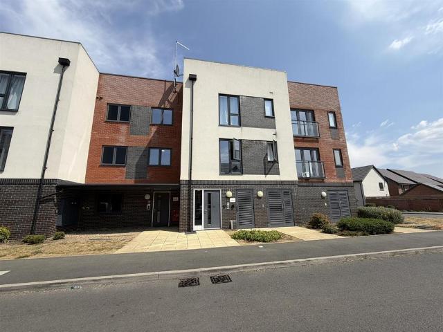 2 bedroom house for sale