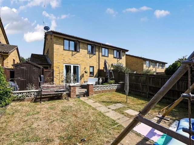 2 bedroom house for sale
