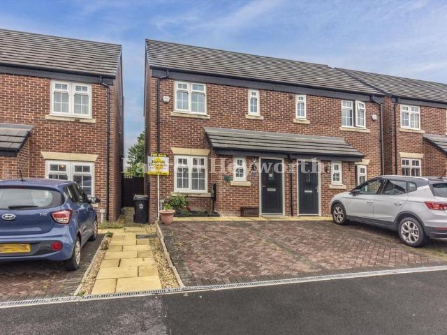 2 bedroom house for sale