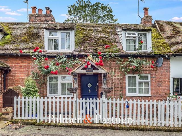 2 bedroom house for sale