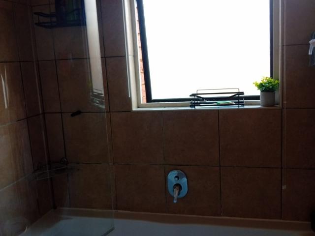 2 Bedroom House For Sale in Castleview