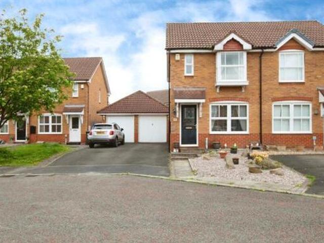 2 Bedroom House For Sale In Chorley, Lancashire