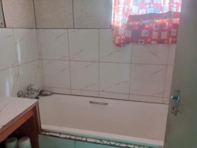 2 Bedroom House For Sale in Clanwilliam