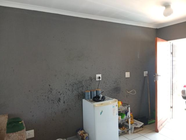 2 Bedroom House For Sale in Alliance