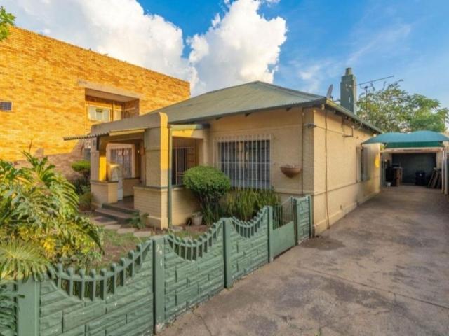 2 Bedroom House For Sale in Boksburg Central