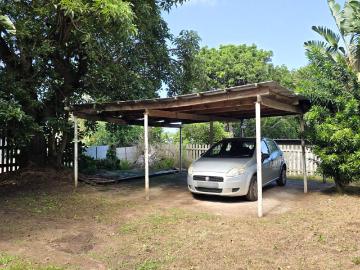 2 Bedroom House For Sale in Bonza Bay