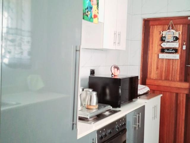 2 Bedroom House For Sale in Bayview