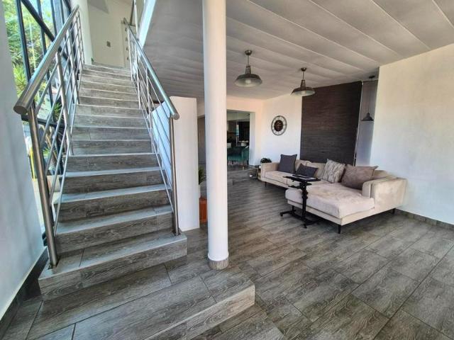 2 Bedroom House For Sale in Bassonia