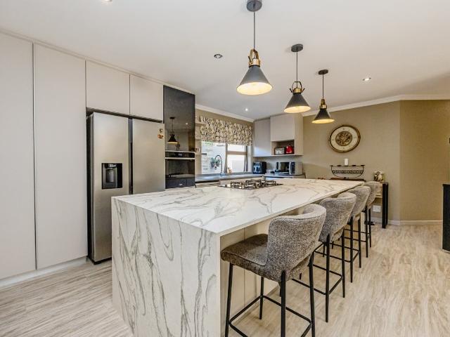 2 Bedroom House For Sale in Beverley