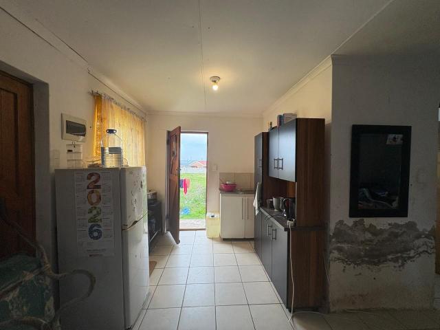 2 Bedroom House For Sale in Bloemendal