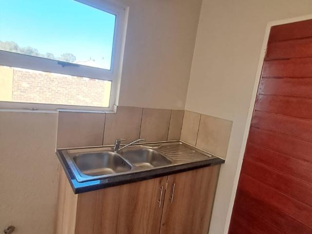 2 Bedroom House For Sale in Brenthurst