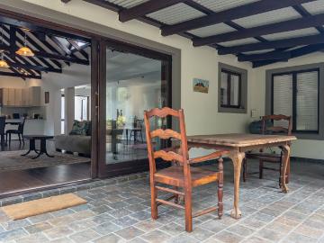 2 Bedroom House For Sale in Brenton On Lake