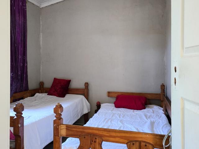 2 Bedroom House For Sale in Buffalo Flats
