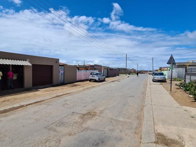 2 Bedroom House For Sale in Buffalo Flats