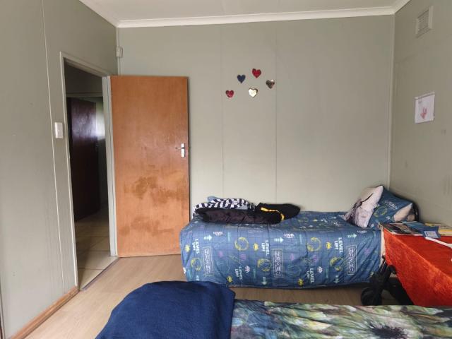 2 Bedroom House For Sale in Grootvlei