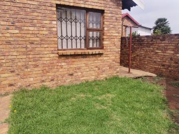 Dunnottar, Lesedi Local Municipality, Sedibeng District Municipality, Gauteng, South Africa