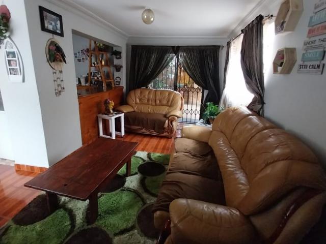 2 Bedroom House For Sale in Elandspoort