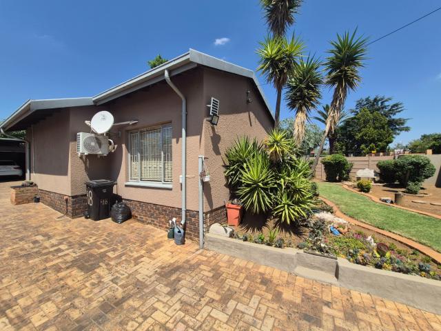 2 Bedroom House For Sale in Elandspark