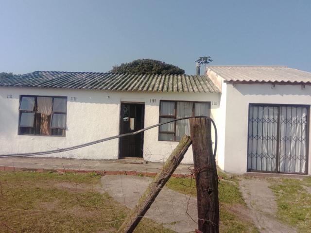 2 Bedroom House For Sale in Esikhawini