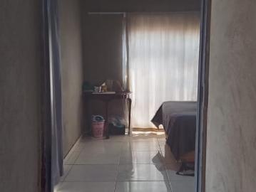 2 Bedroom House For Sale in Finsbury