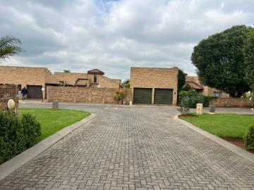 2 Bedroom House For Sale in Kibler Park