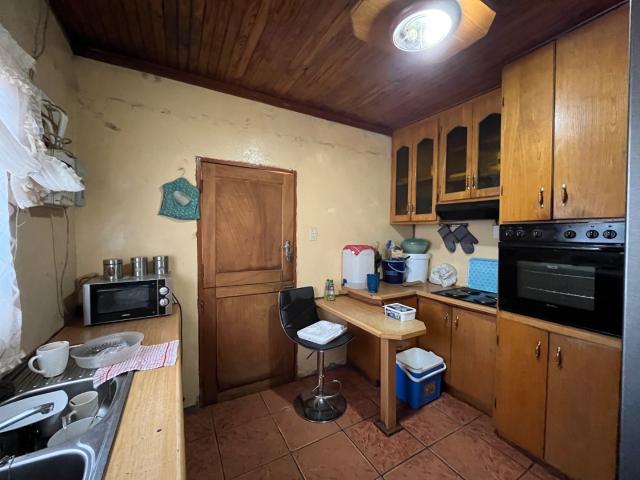 2 Bedroom House For Sale in Kutlwanong