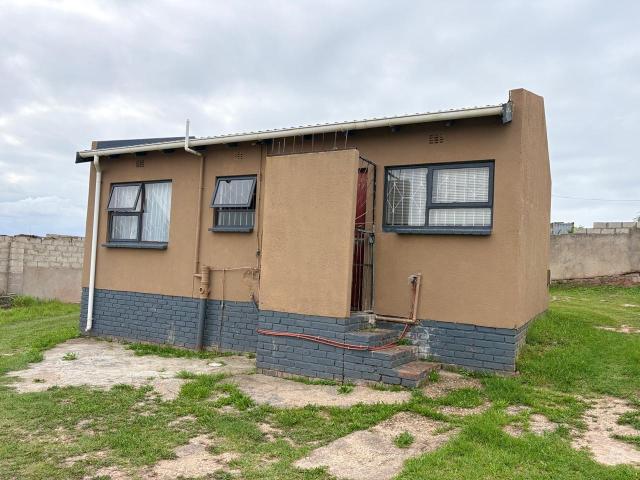 2 Bedroom House For Sale in Kwadwesi